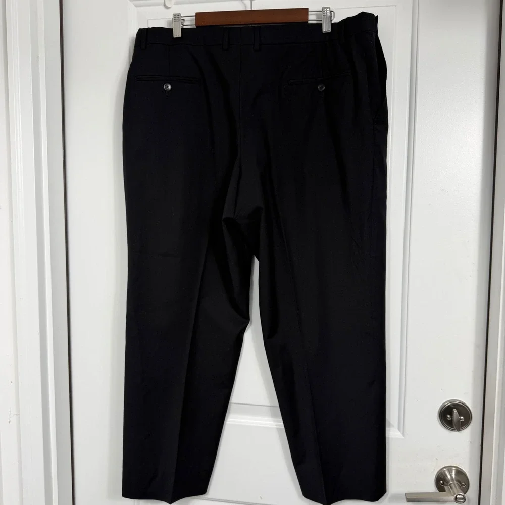 Jos. A. Bank Traveler Suit Mens 44 Short 42 Waist Black 100% Wool 2-Button